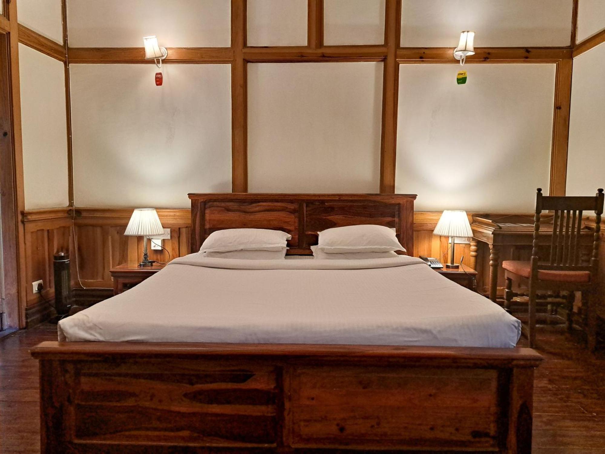 The Heritage Club - Tripura Castle Hotel And Spa Shillong Buitenkant foto