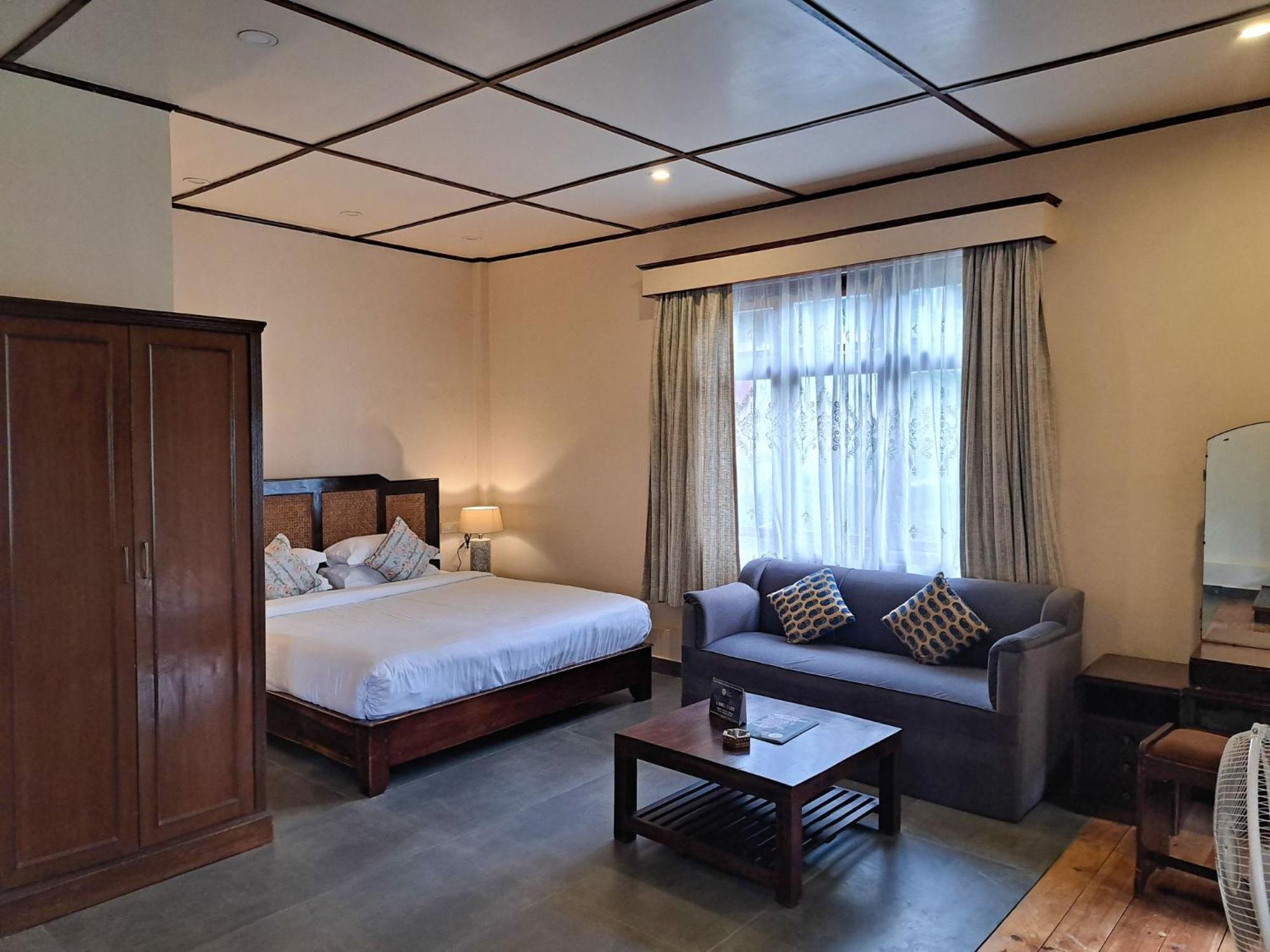 The Heritage Club - Tripura Castle Hotel And Spa Shillong Buitenkant foto