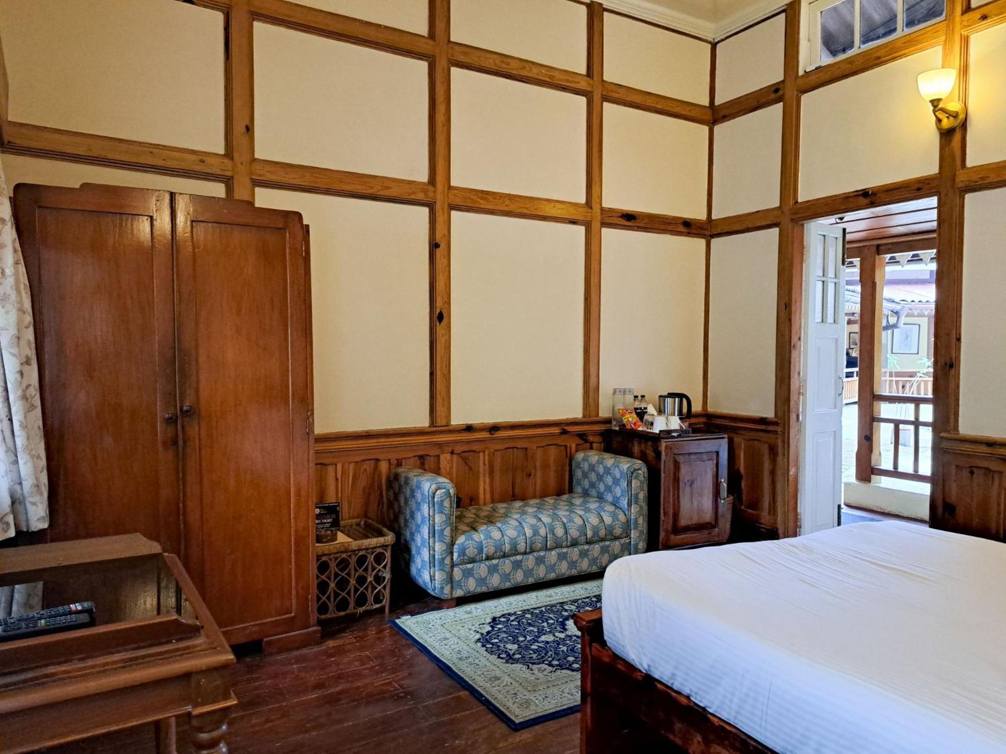The Heritage Club - Tripura Castle Hotel And Spa Shillong Buitenkant foto