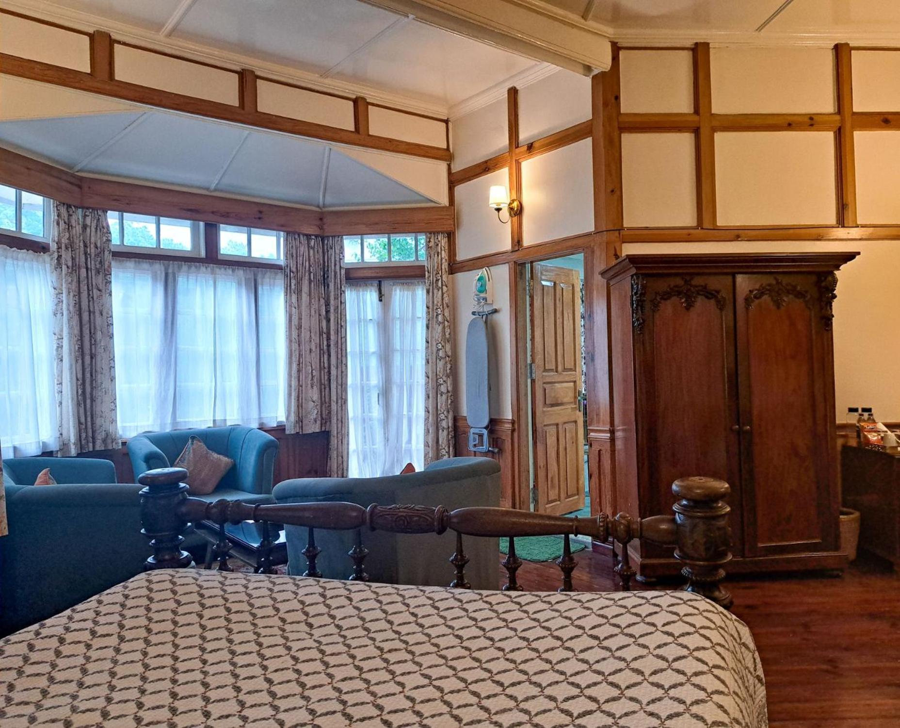 The Heritage Club - Tripura Castle Hotel And Spa Shillong Buitenkant foto