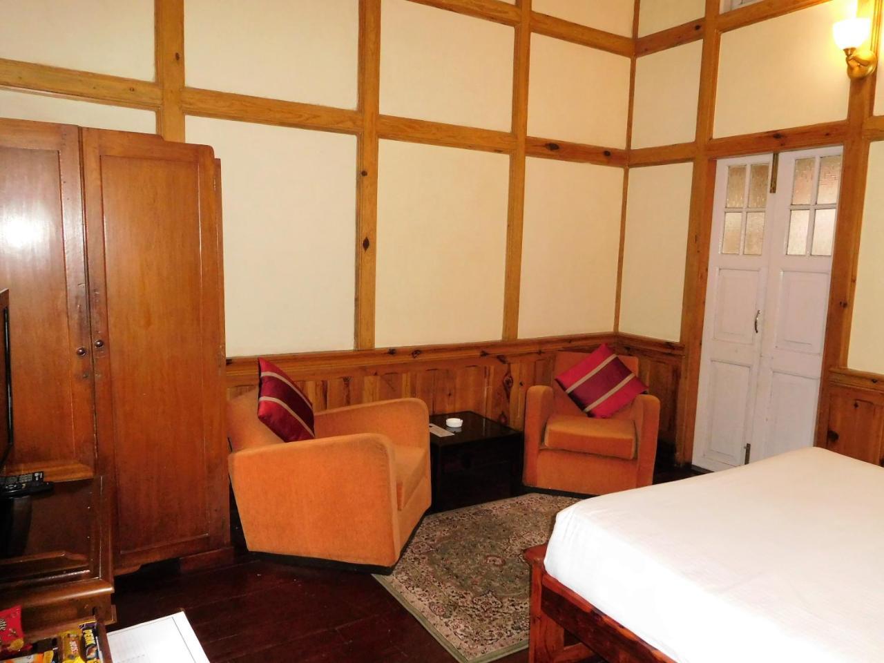 The Heritage Club - Tripura Castle Hotel And Spa Shillong Buitenkant foto