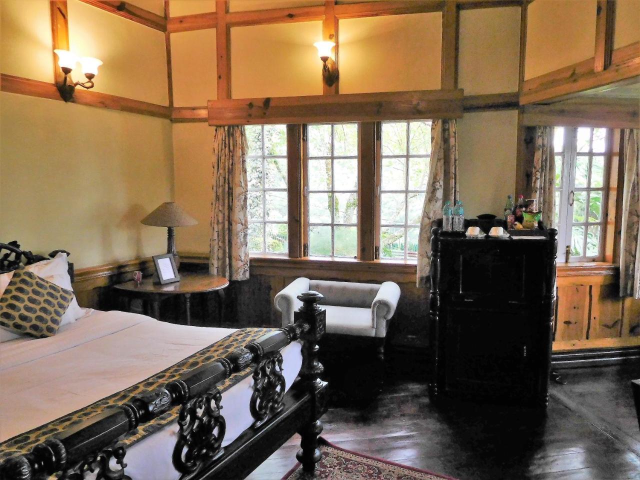The Heritage Club - Tripura Castle Hotel And Spa Shillong Buitenkant foto
