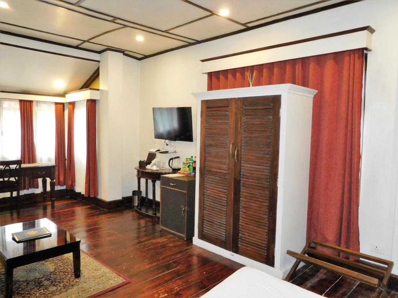 The Heritage Club - Tripura Castle Hotel And Spa Shillong Buitenkant foto